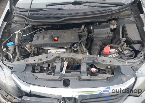 2012 Honda Civic Hf z USA, uszkodzony, nr VIN 2HGFB2F62CH332079